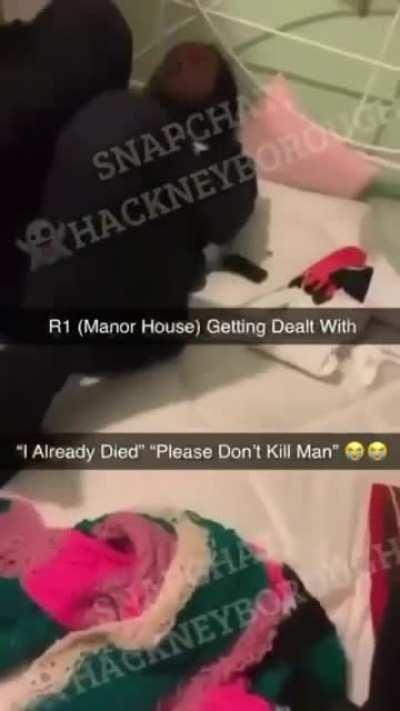 R1 (Manor House) getting pressured with a knife by opps