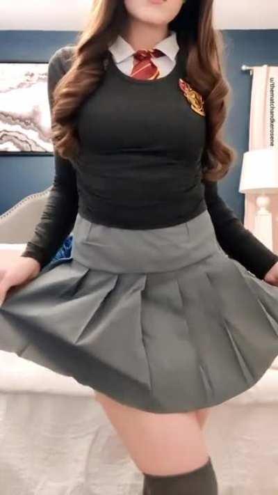 Hermione Granger from Harry Potter by thematchandkerosene