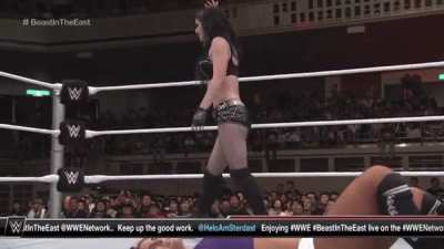 Nikki laid out - Beast in the East 2015