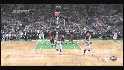 [Highlight] Multiple chasedown blocks by Lebron James on Rajon Rondo