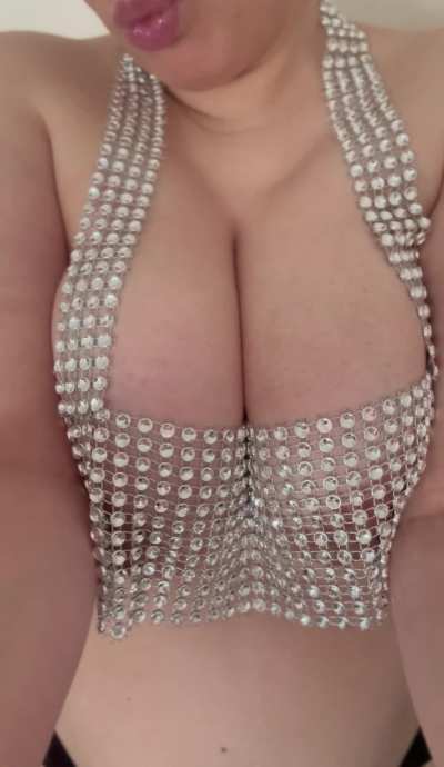 [sg] Its so dirty and sweaty always in between these 2