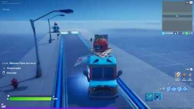 Look mom! I'm driving!