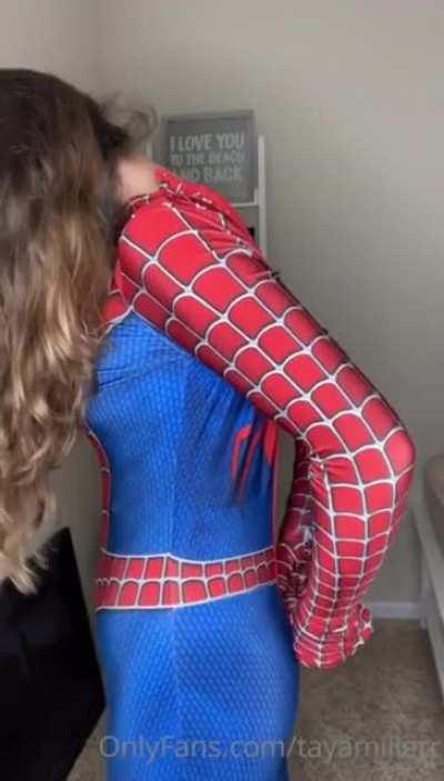 Spider woman getting ready after doin the devils tango