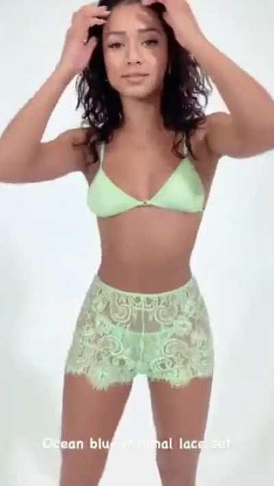 9 minutes with an Ebony Goddess. How long would you last?