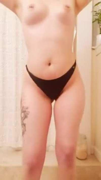 24yr Old Teacher & MILF [Selling] Panties👙 Rates💯 Pics&Vids📷 Toys🍆 Sexting📱 and More!💩🩸[US] [F]