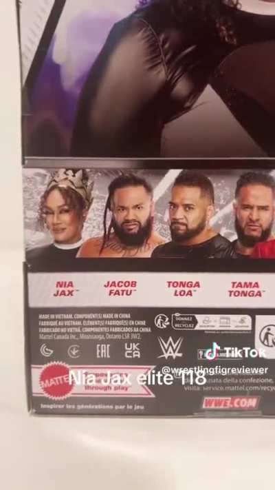 Elite Series 118 Nia Jax Figure