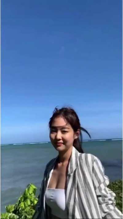 My best POV but she bounce her boobies again 😋😋