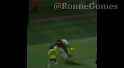 Saldades das doidices do PS2 kkk.