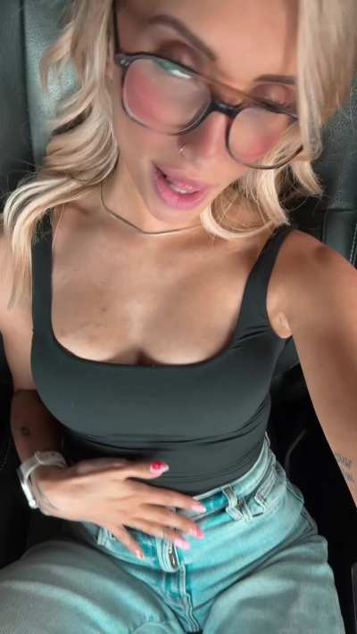 I’m young and ready to go wild for you 🤤