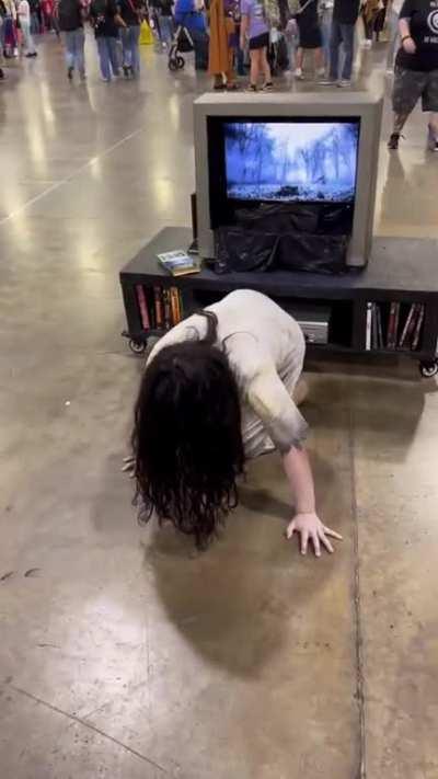 Samara Morgan cosplay