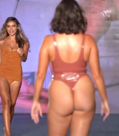 Massive jiggly ass of natalie noel 