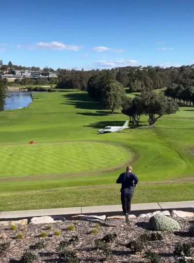 Plane crash on golfing green