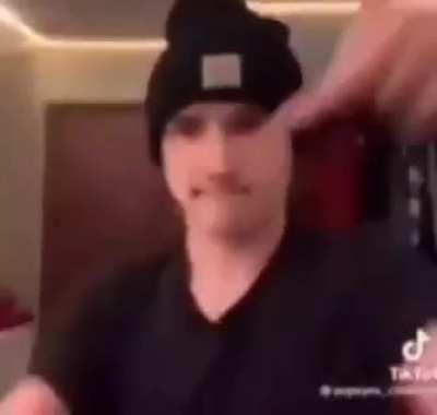 🖕*epic boss music here* 🖕