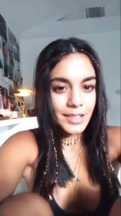 showing off that cleavage