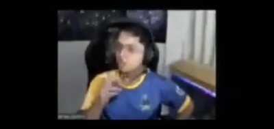 Ye streamers ko hua kya jaha dekho dhua dhua