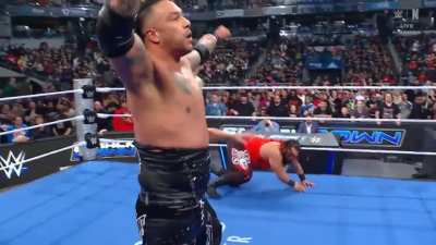 [Smackdown Spoilers] Finish to main event match