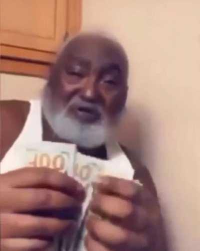 @brucypoo I didn’t forget baby ❤️😍😘