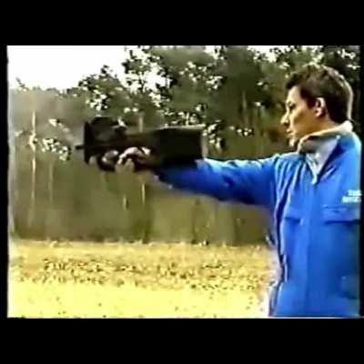 FN having a dude duel wield P90s