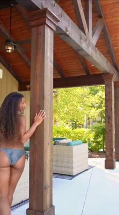 I want her so bad 😋