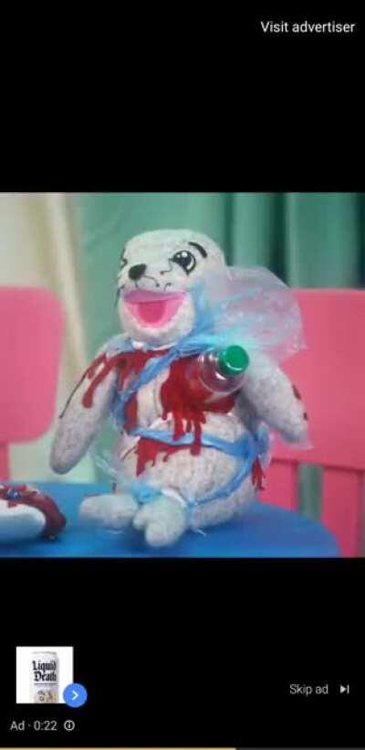 I get that plastic should be recycled but why the FUCK would anyone make this ad?! I just woke up 5 minutes ago and I wanted to watch some YouTube and this is the first fucking thing I see