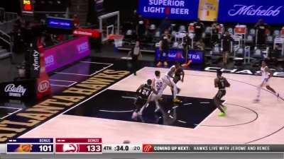 [HIGHLIGHT] UDFA Rookie Nathan Knight gets the block and then slams it home