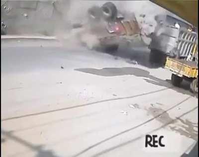 My man just riding his bike in a sunny day