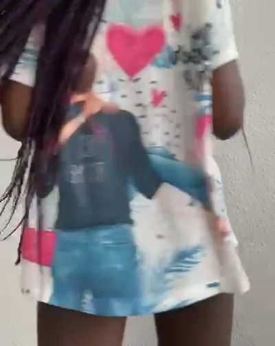 (18) If even 5 guys like this, I'll celebrate and fuck myself