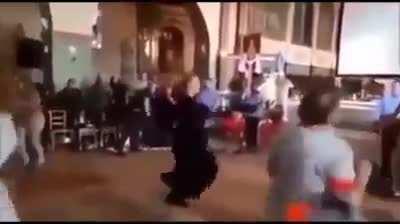 Domingo de quemarle las patas a satanas