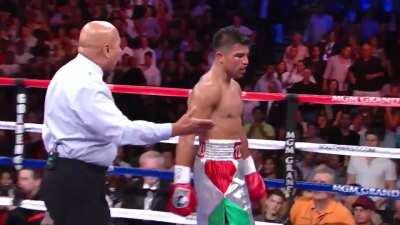 On this day 9 years ago, Floyd Mayweather knocks out Victor Ortiz