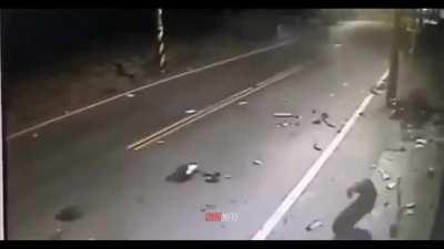 Biker gets obliterated by oncoming traffic 