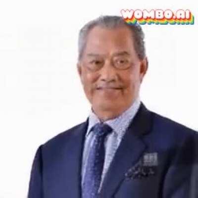 Muhyiddin nyanyi lagu dragosta din tei