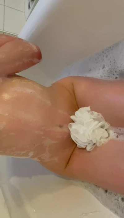 [onlyfans][elainedavis] Ever fucked in a bathroom before? [f]