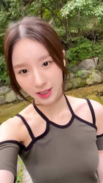 230930 Heejin - Chuseok Greeting