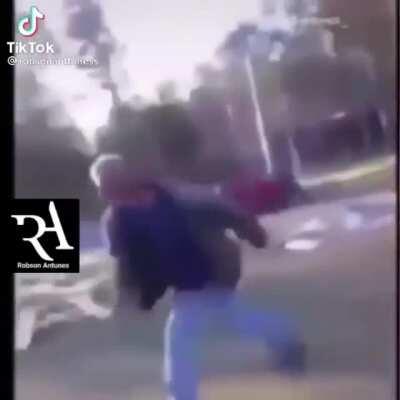 New way to learn capoeira!