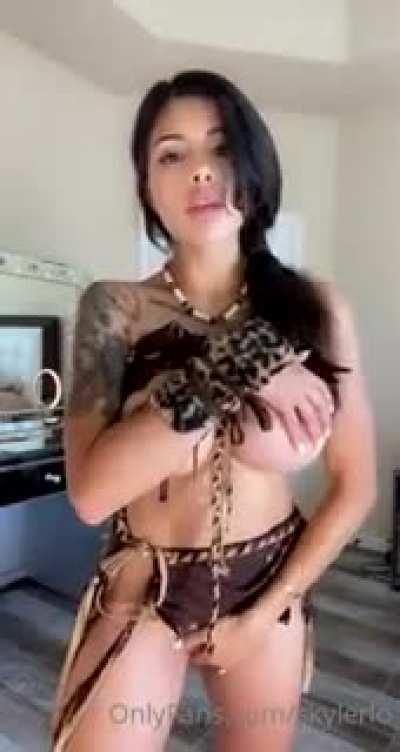 All of your favorite baddies are in premium!! Join now