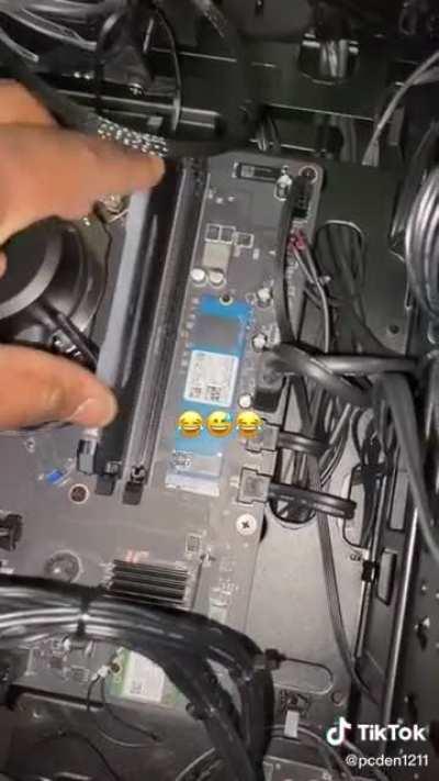 Very crunchy memory install courtesy of tiktok