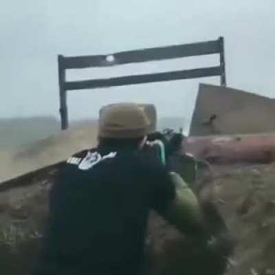 Ukrainians together with a Chechen fighting 🤢Russians🤮 while listening to hardbass