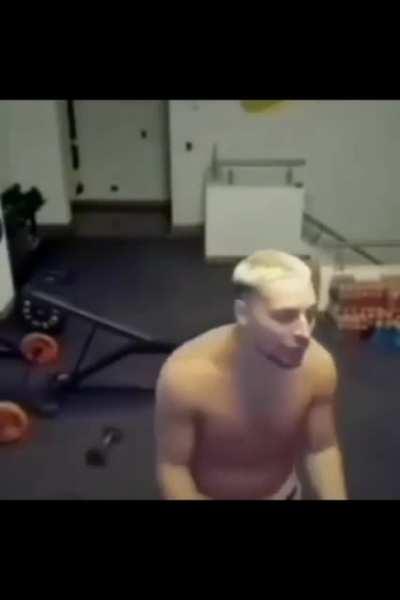 Si no entendieron es porque beelce fue quien perificó a perico