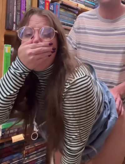 Snuck into the library for a quickie! 🤫