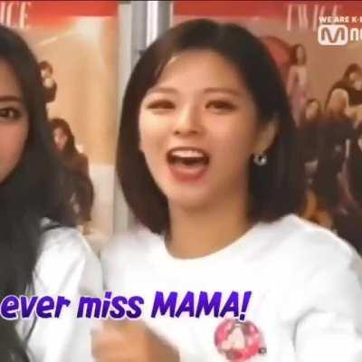 Nice save Jeongyeon, ft Nayeon, Momo, Dahyun & Tzuyu