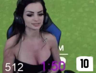 Saraya's beautiful fake tits😍