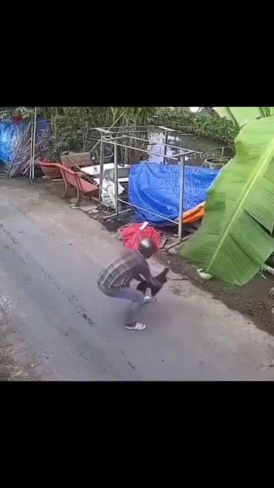 Beware of honeytraps