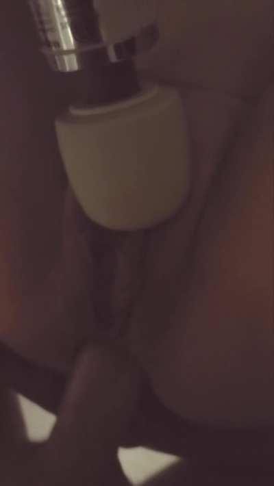 Little anal sub slut taking a big cock so well 😌 [F] [M]