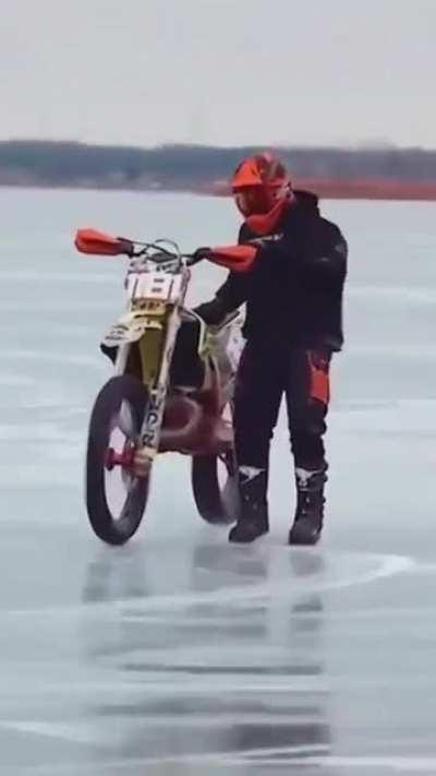 HMRB while I slide the on the ice
