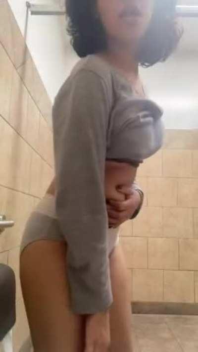 Revealing my boobs for reddit :)