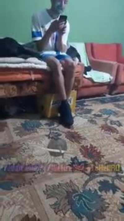 Moderator suna la asistenta telefonica