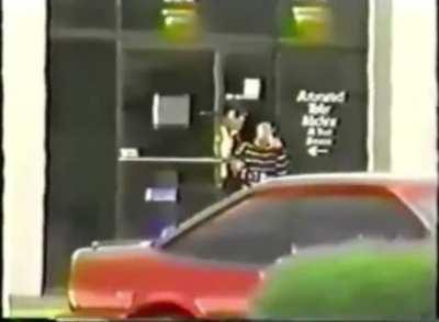 Hostage taker gets brained