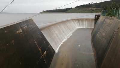 Theewaterskloof Dam is 100% full and spilling over! [Video credit: Theewater Sports Club]