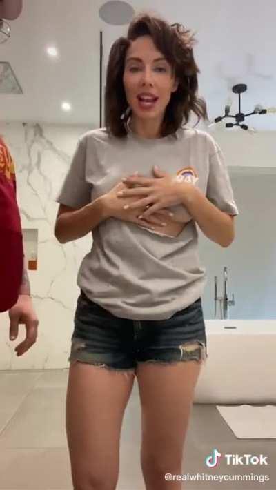 We should all do this to our womens