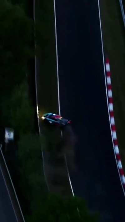 [OT] This double overtake in the GT3 series
